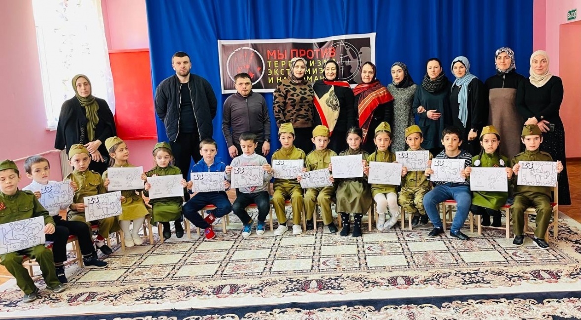 Для детей 5-6 лет в садике Цуриба провели урок мужества