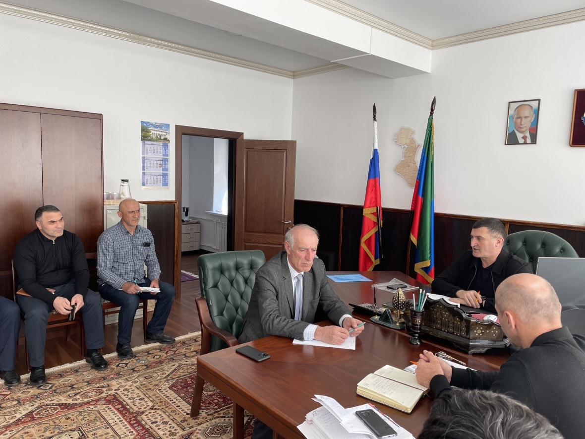 Очередное аппаратное совещание состоялось в кабинете главы района