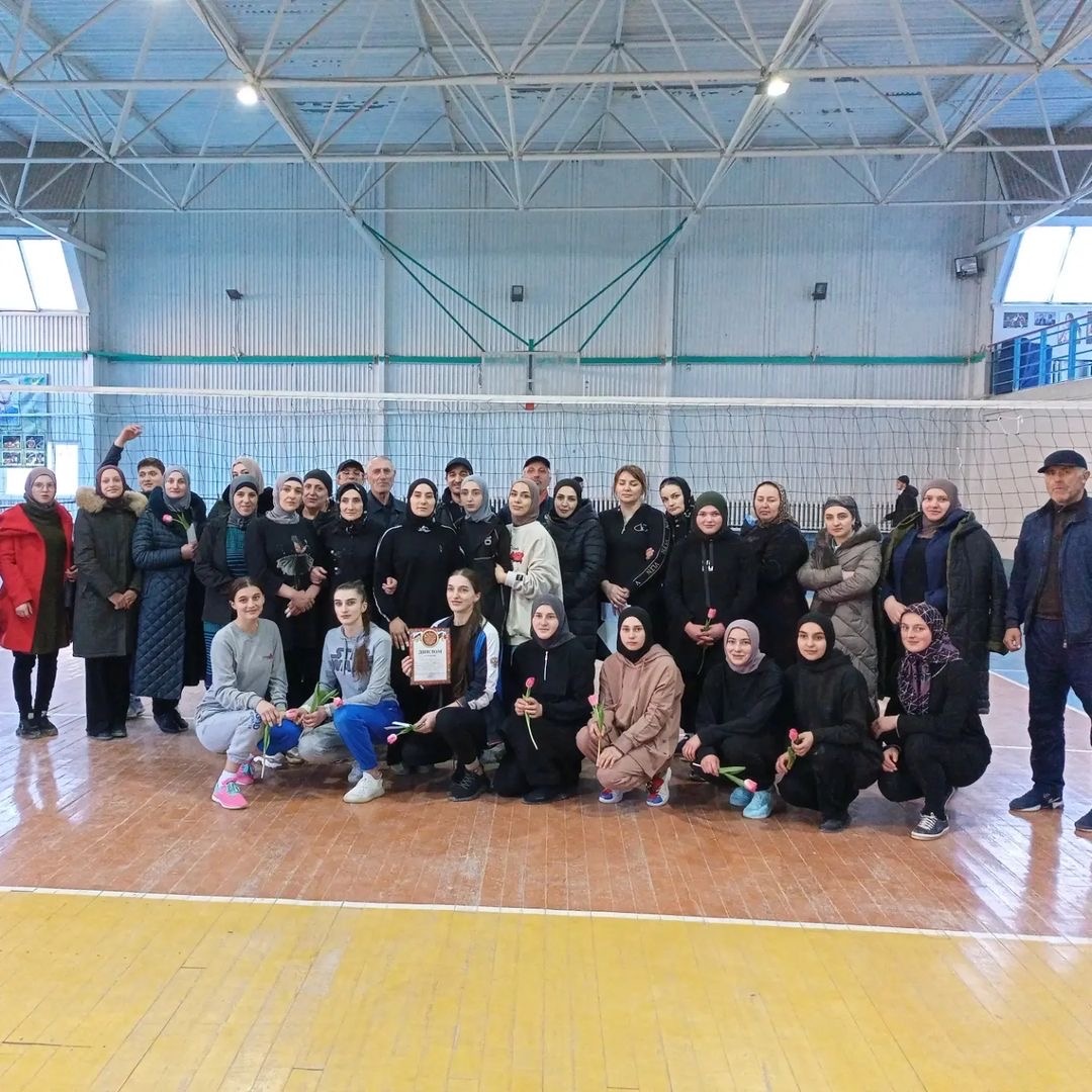 В Цурибе прошел чемпионат Чародинского района по волейболу среди женских команд