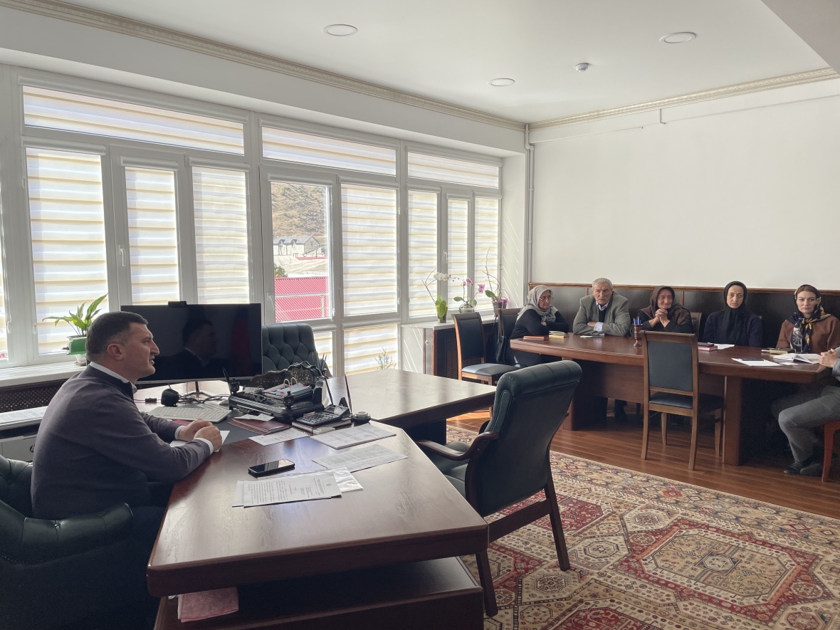 Еженедельное аппаратное совещание состоялось сегодня в администрации района