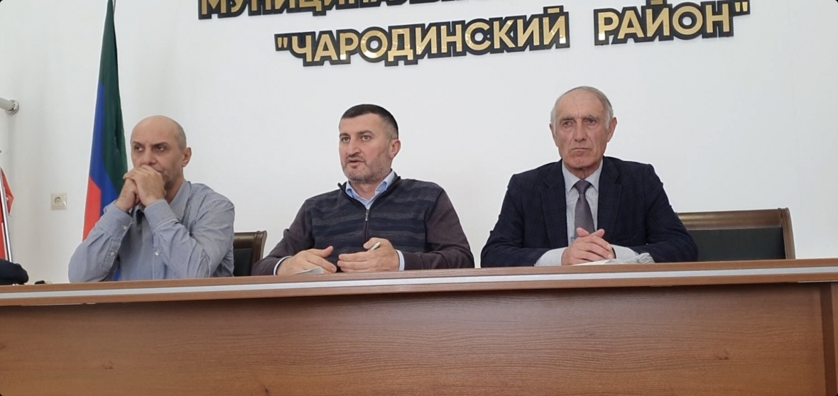 Вопросы перегона овец и развития спорта обсудили на совещании в администрации района