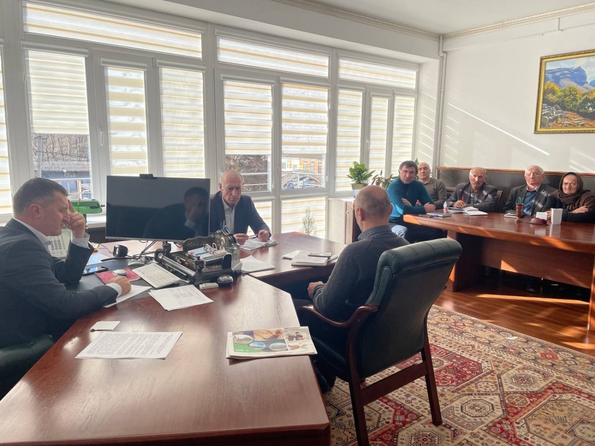 Предстоящие задачи и планы на ближайшее время обсудили на аппаратном совещании