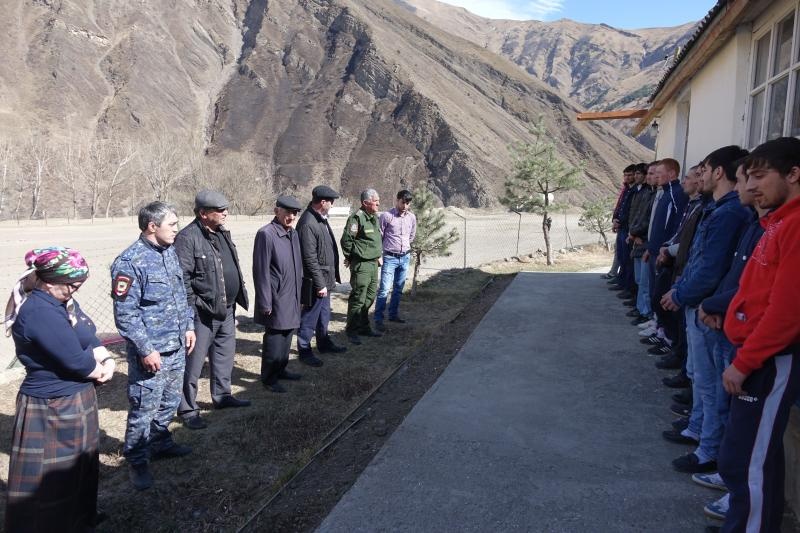 Весенний призыв.