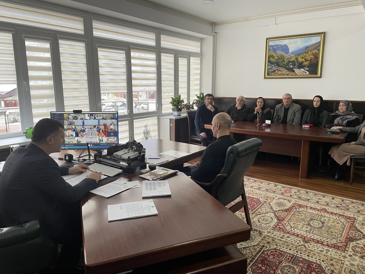 Глава района провел очередное аппаратное совещание