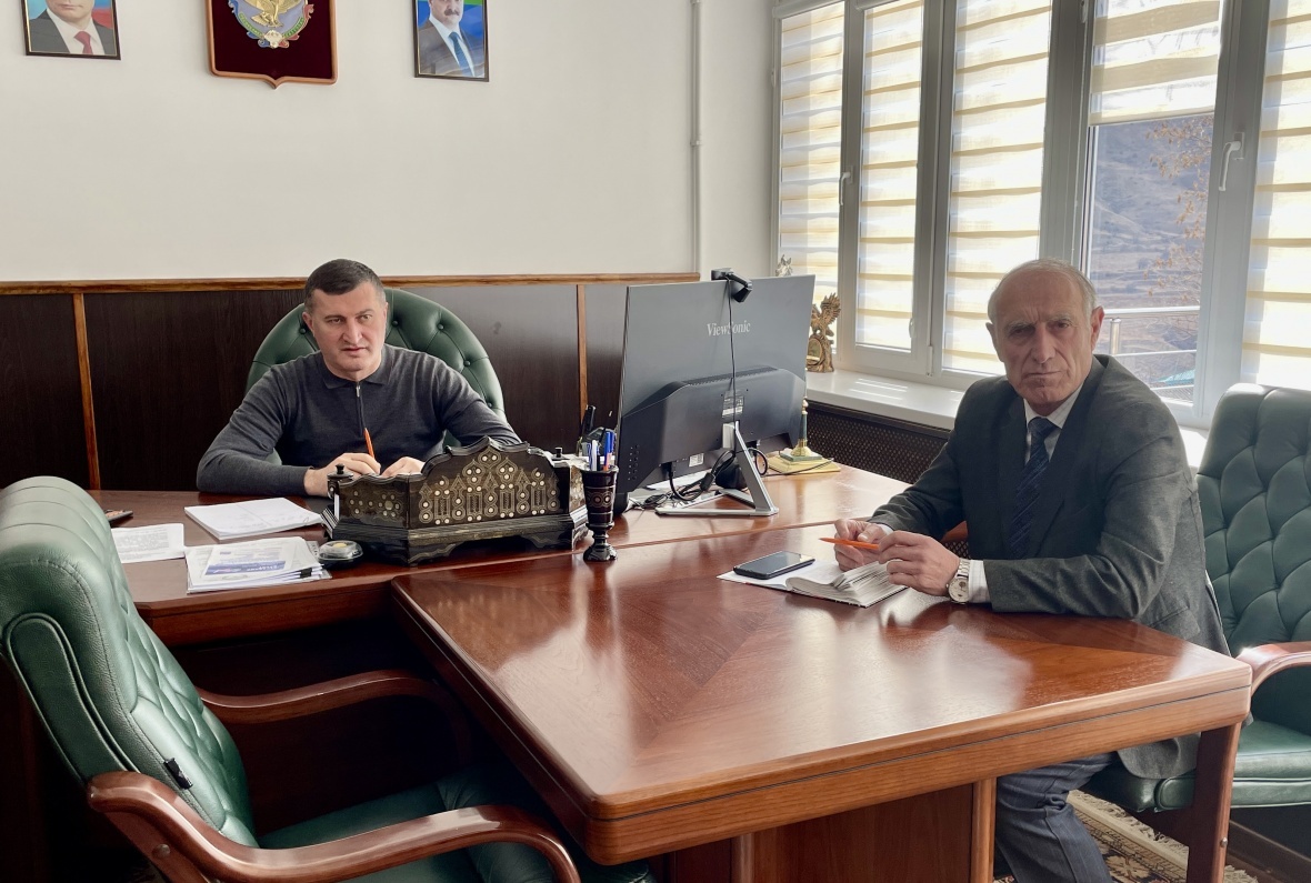 Еженедельное аппаратное совещание прошло в админстрации района