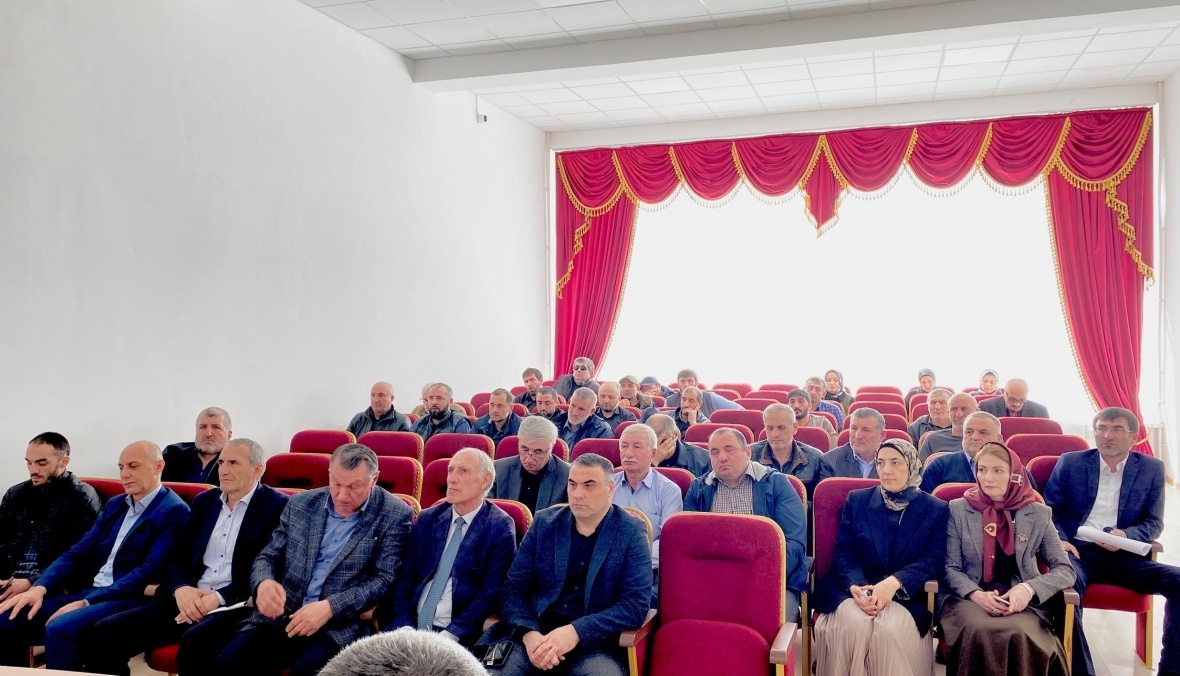 Ежегодный отчет о результатах деятельности администрации района за 2022 год и задачах на 2023 год рассмотрели на сессии депутатов