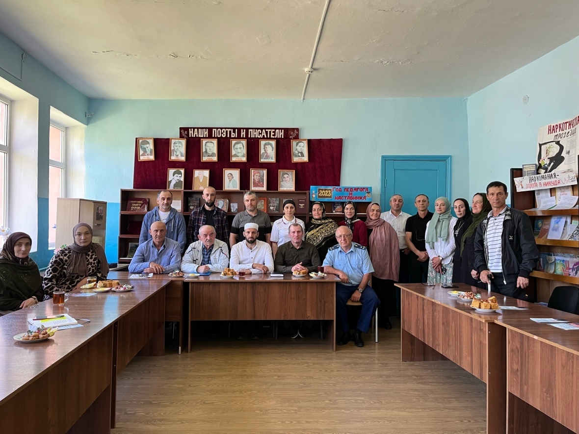 Круглый стол на тему «Мы выбираем жизнь» состоялся в центральной библиотеке района