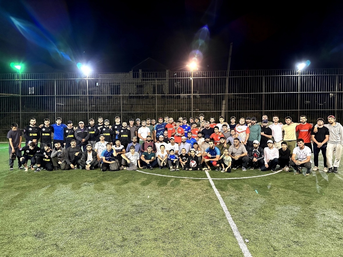 В селе Цуриб прошел открытый чемпионат по мини-футболу на призы и переходящий Кубок администрации МО 