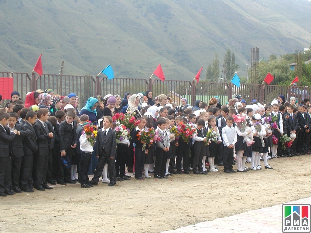 Начало учебного года отметили в Чародинском районе