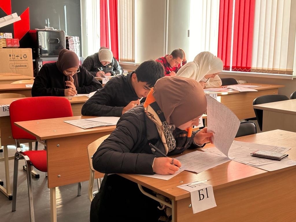 В Чародинском районе провели пробное ЕГЭ по русскому языку