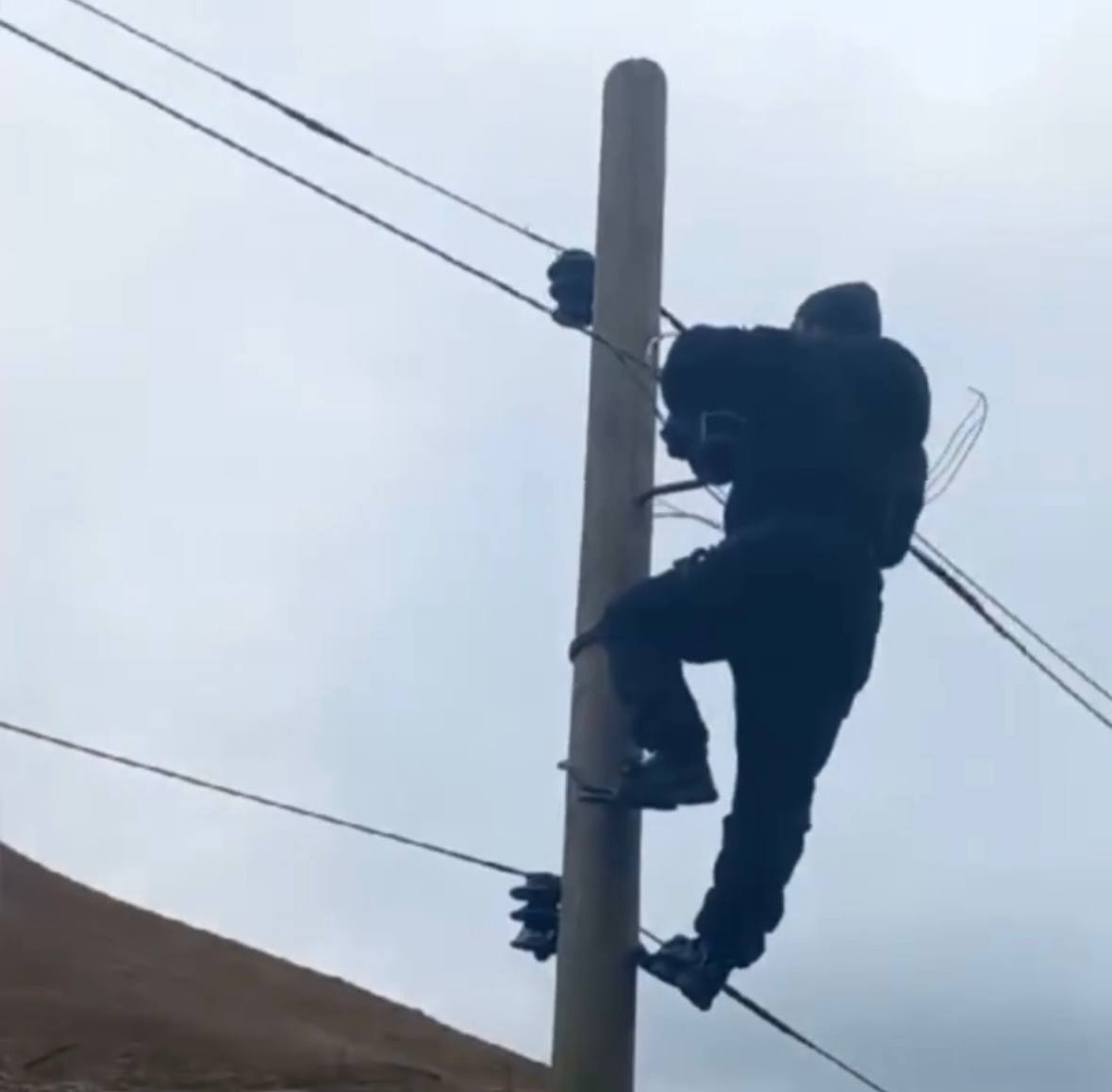 Выходной день, у энергетиков района прошел в рабочем режиме