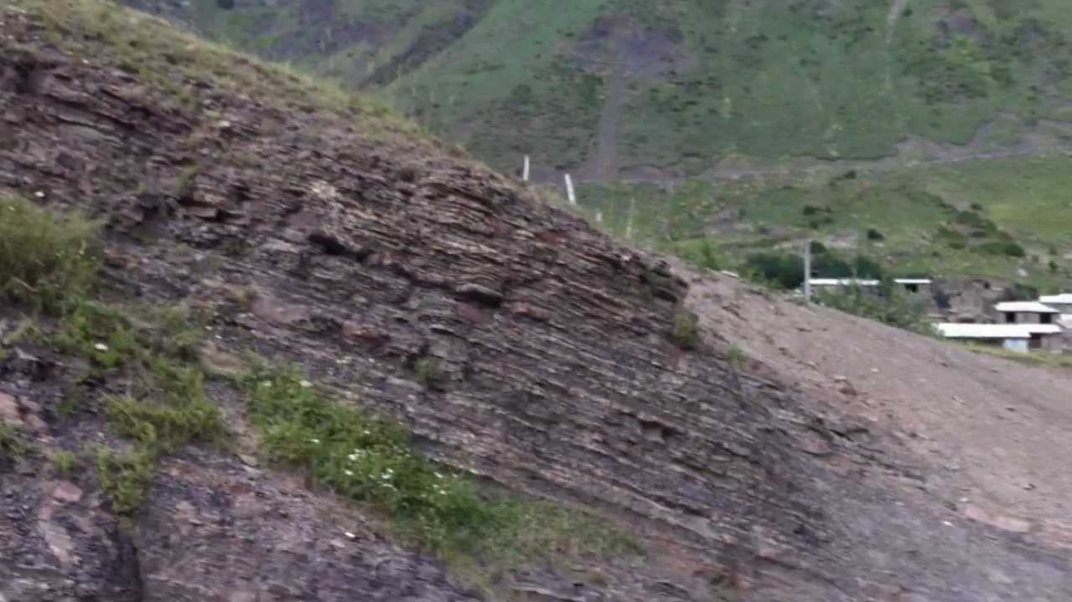 В селении Могроб провели электричество