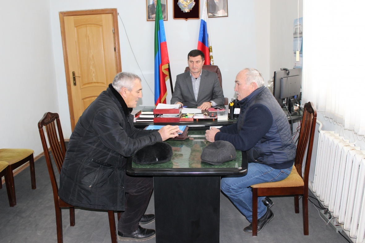 В Чародинском районе прошел прием граждан