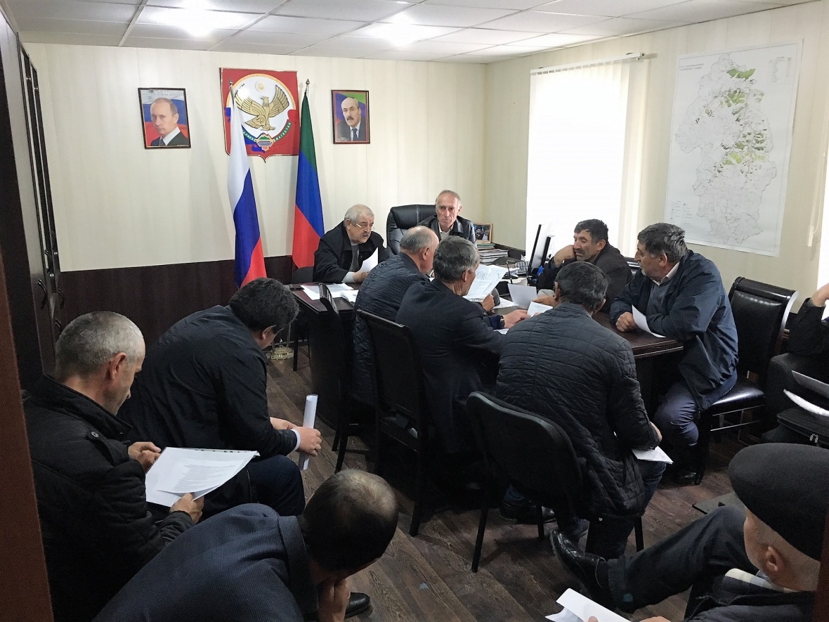 Cовещание с участием главного инженера института «Даггражданпроект»