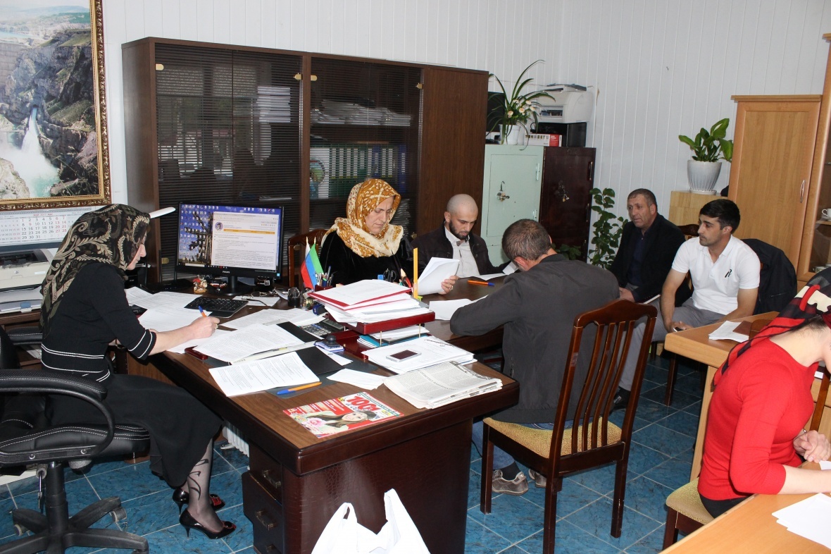 В администрации МО «Чародинский район» прошла аттестация муниципальных служащих