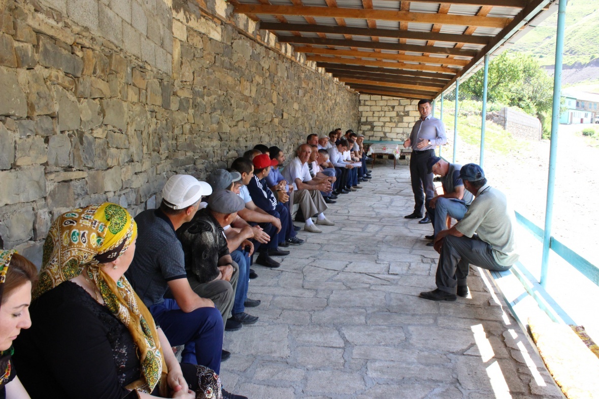 28 июля глава района встретился с жителями муниципальных образований «сельсовет Дусрахский» и «село Шалиб»