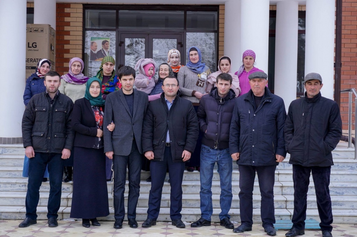 Депутат Государственной Думы Магомед Гаджиев оказал материальную помощь