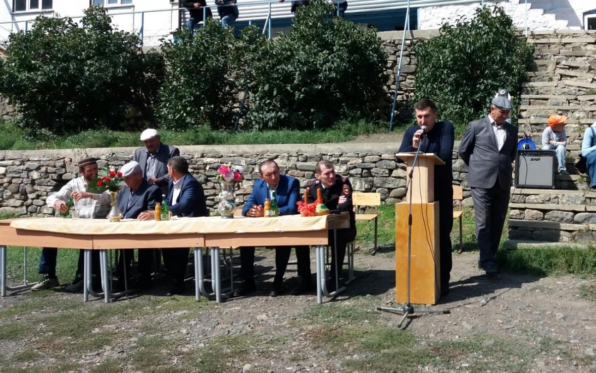 1 сентября во всех школах  Чародинского района прозвенел первый звонок