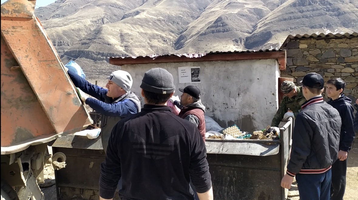 Весенняя уборка дала ощутимый результат в общем облике села